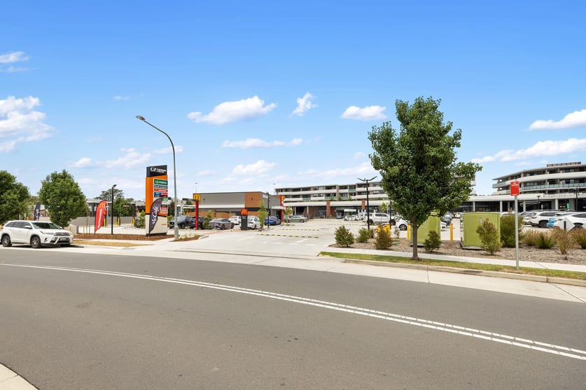 Click to view all images 90-98 Glenmore Ridge Drive Glenmore Park NSW 2745 - Image 3