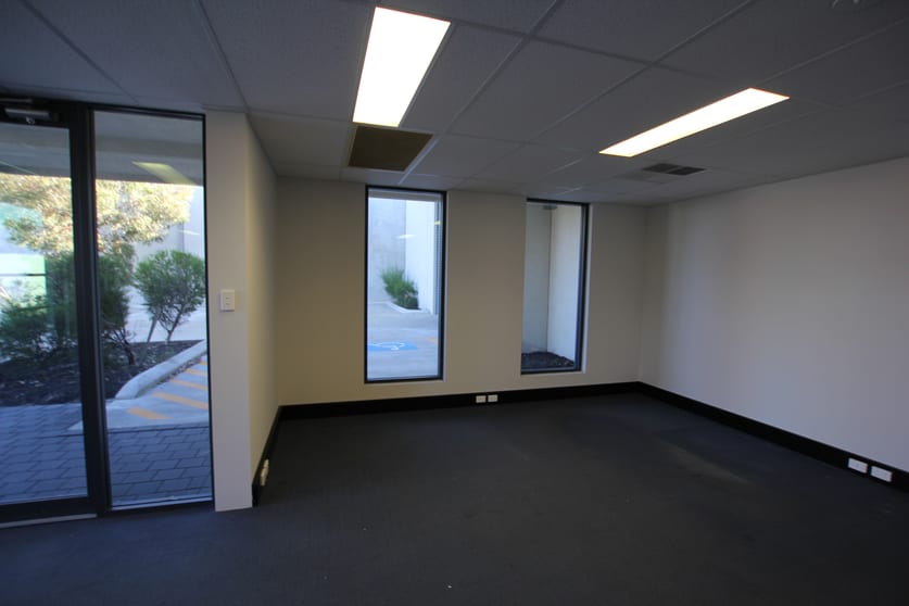 38 Darlot Road Landsdale WA 6065 - Image 3