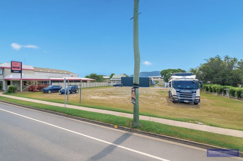 Click to view all images Rockhampton QLD 4701 - Image 3