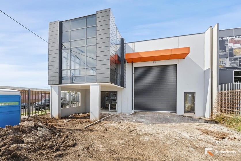 Click to view all images 55 Balfour Avenue Sunshine North VIC 3020 - Image 1