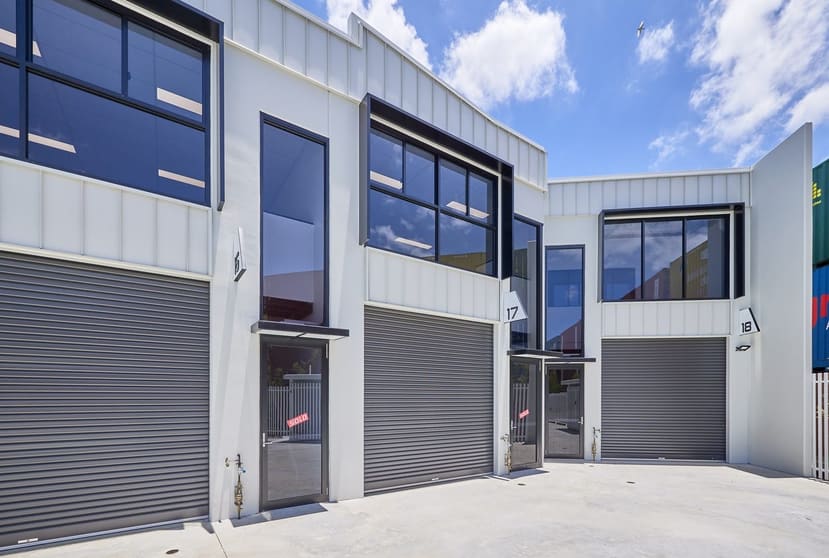 Click to view all images 17/25 Alex Fisher Drive Burleigh Heads QLD 4220 - Image 1