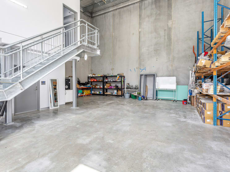 Click to view all images 24/457 Victoria Street Wetherill Park NSW 2164 - Image 2