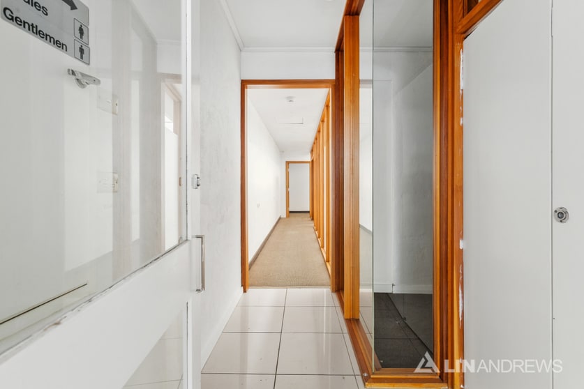 Click to view all images 60 Melbourne Street North Adelaide SA 5006 - Image 2