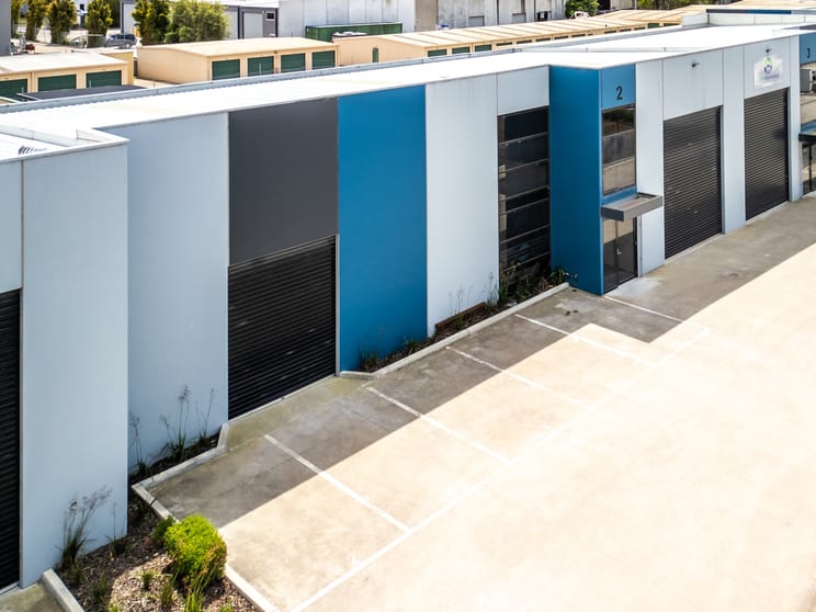 Click to view all images 2/1921 Frankston Flinders Road Hastings VIC 3915 - Image 1