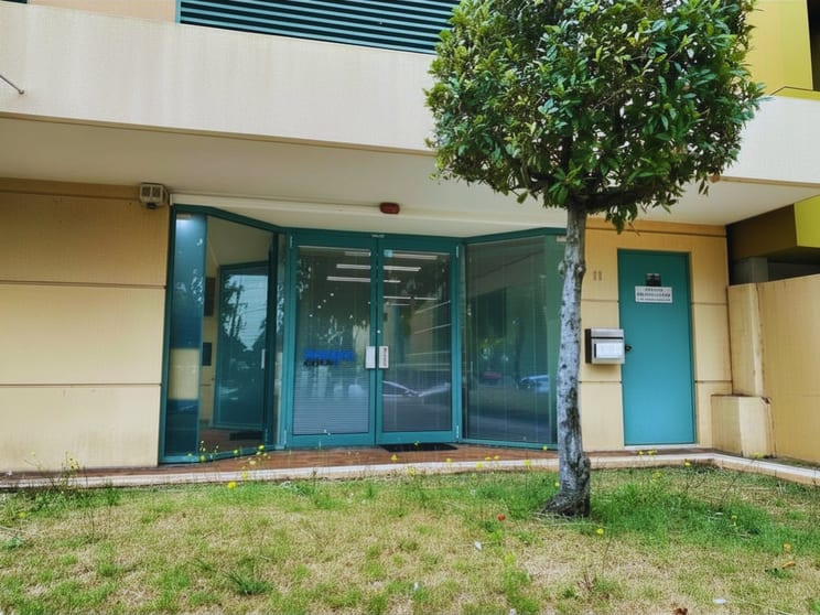 Click to view all images 1/11 Jacobs Street Bankstown NSW 2200 - Image 2