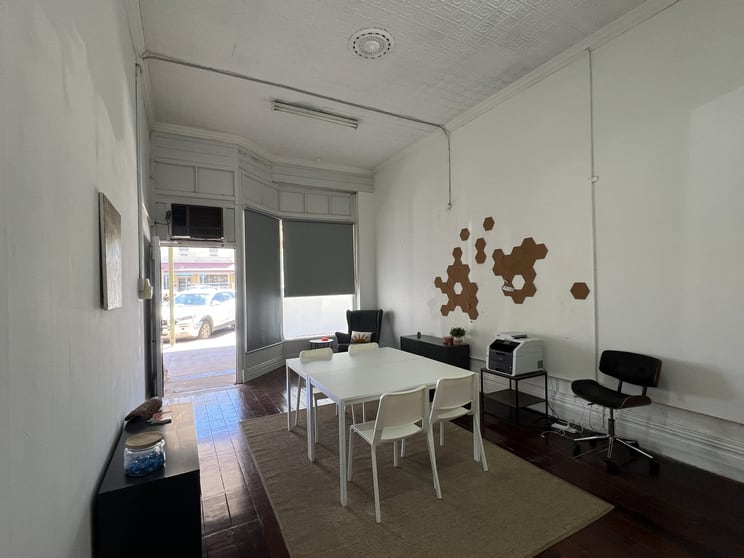 Click to view all images 22 Porter Street Kalgoorlie WA 6430 - Image 3