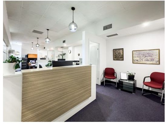 Click to view all images UNIT 3/459 Peel Street Tamworth NSW 2340 - Image 2