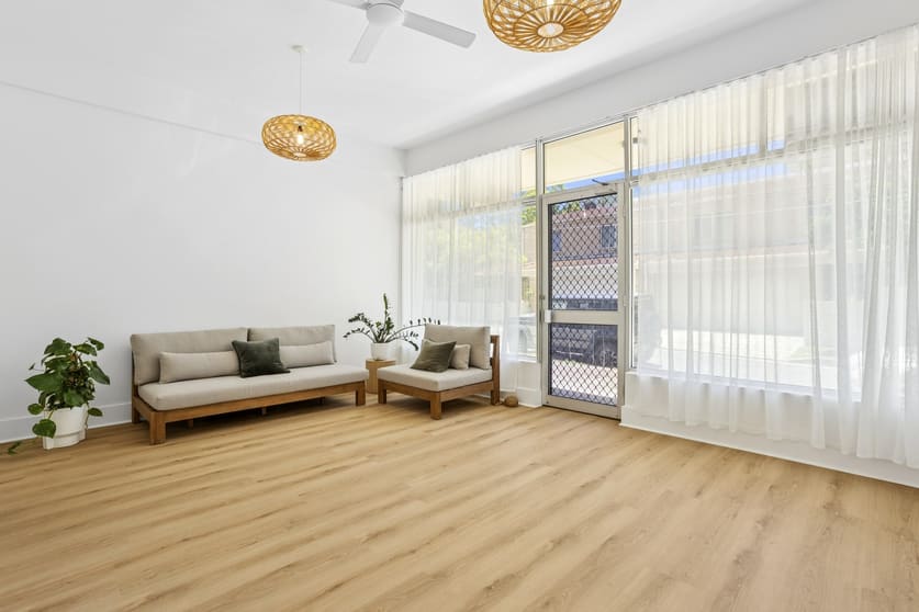 Click to view all images 4/57 Foamcrest Avenue Newport NSW 2106 - Image 2