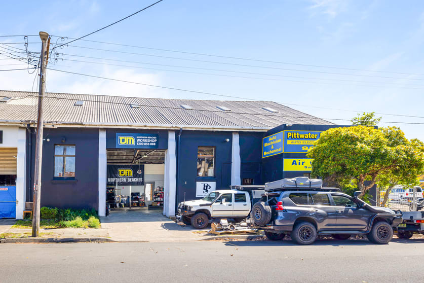 Click to view all images 4B West Street Brookvale NSW 2100 - Image 1