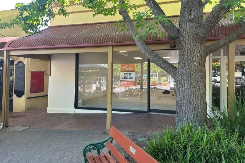 Click to view all images 4/29 Mount Barker Road Stirling SA 5152 - Image 2