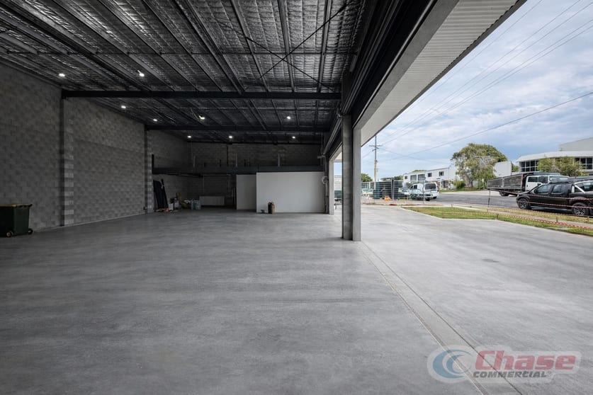 16 Gibbs Street Wynnum QLD 4178 - Image 2