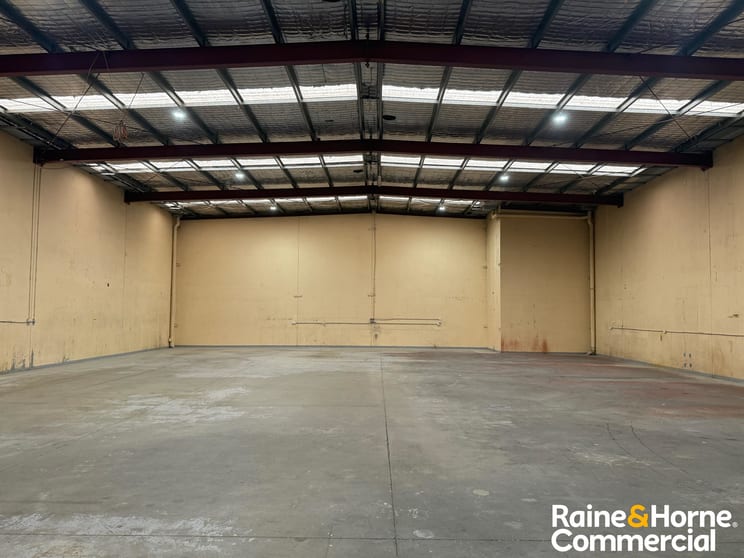 Click to view all images 16 Memorial Avenue Ingleburn NSW 2565 - Image 2