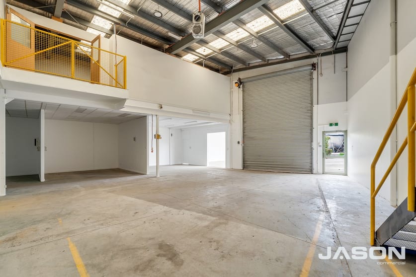 Click to view all images 1/50 Barrie Road Tullamarine VIC 3043 - Image 1