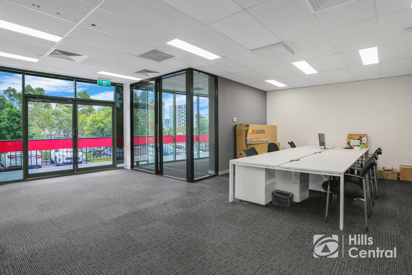 Click to view all images 2B/40 Brookhollow Avenue Norwest NSW 2153 - Image 2