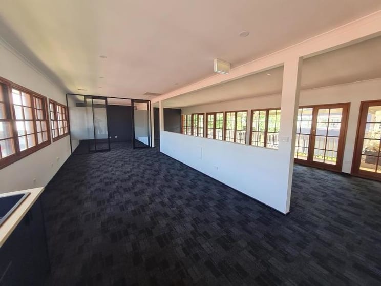 Click to view all images Unit 1A/15 Torrens Street Braddon ACT 2612 - Image 3