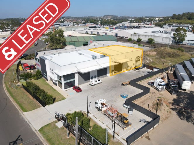 Click to view all images Unit 2/10 Rose Street Campbelltown NSW 2560 - Image 1