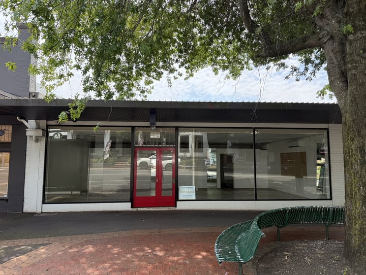 219 Maroondah Highway Healesville VIC 3777 - Image 1