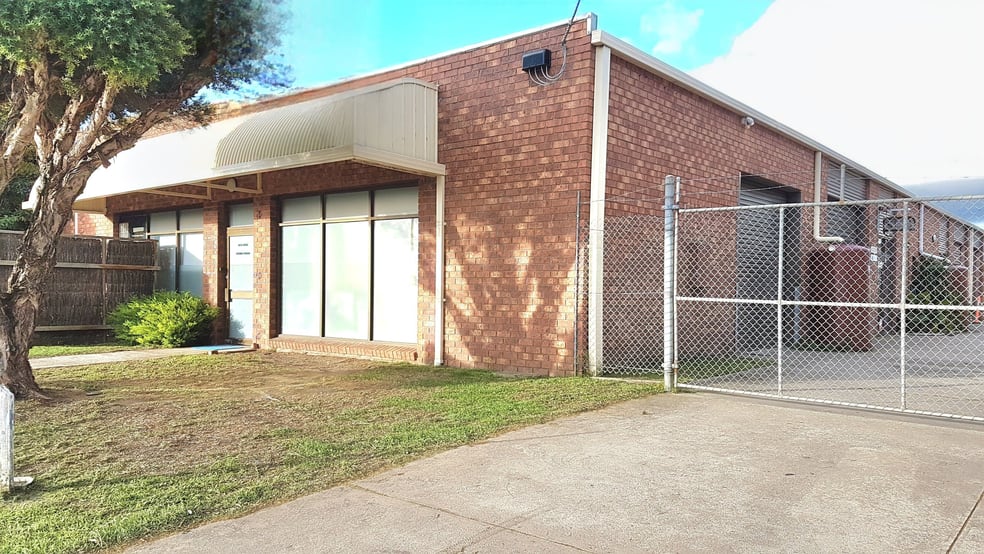 Click to view all images 1/13 Newington Avenue Rosebud VIC 3939 - Image 1