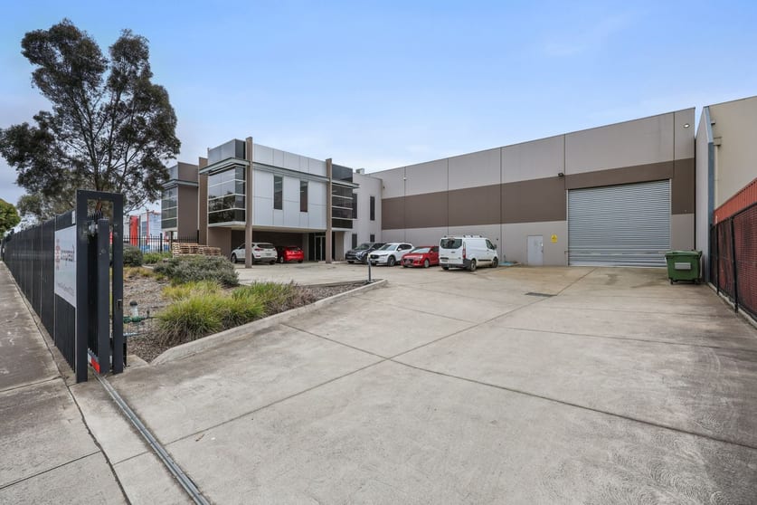 Click to view all images 141 Australis Drive Derrimut VIC 3026 - Image 3