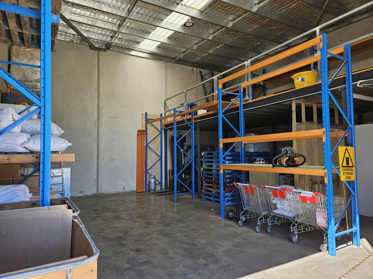 Click to view all images Unit 24/17 Old Dairy Close Moss Vale NSW 2577 - Image 3