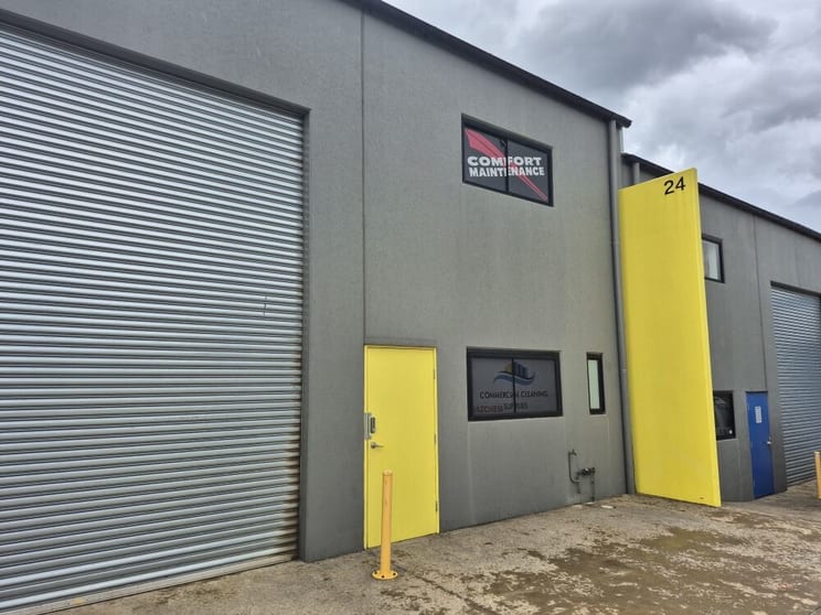 Click to view all images Unit 24/17 Old Dairy Close Moss Vale NSW 2577 - Image 1