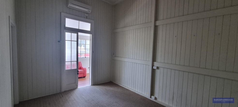 Click to view all images Yeppoon QLD 4703 - Image 3