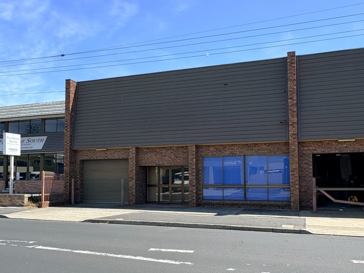 Click to view all images Unit 2, 68 Sunderland Street Moonah TAS 7009 - Image 1