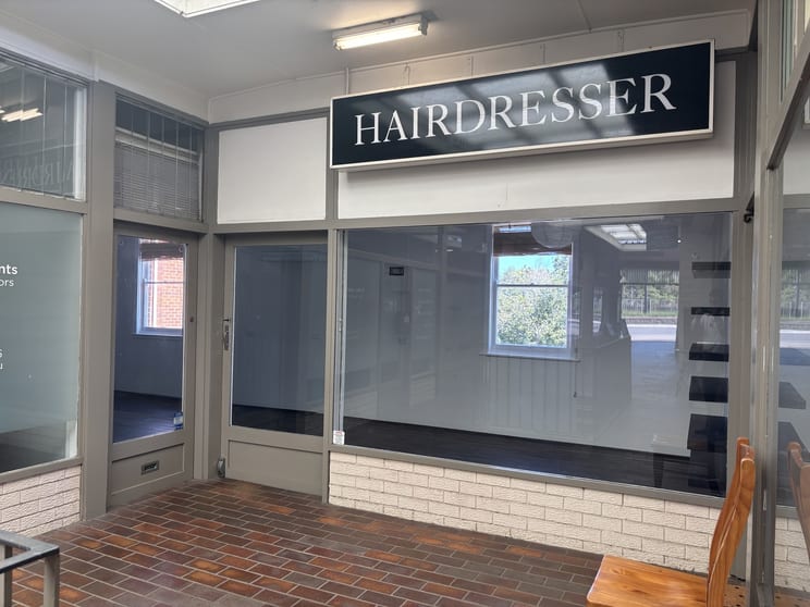 Click to view all images J/134 Great Western Highway Blaxland NSW 2774 - Image 2