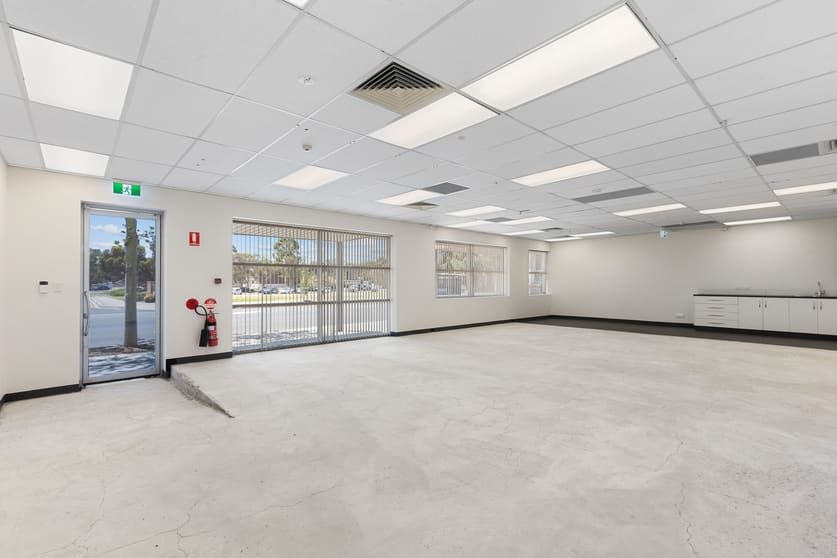 Click to view all images 33B Main Street Mawson Lakes SA 5095 - Image 5