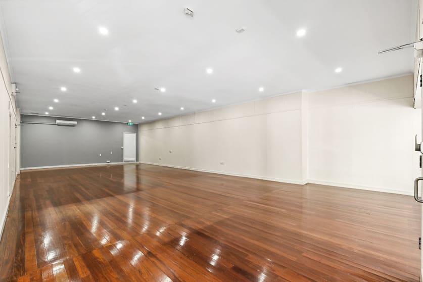 Click to view all images 1/206 Mount Barker Road Aldgate SA 5154 - Image 3