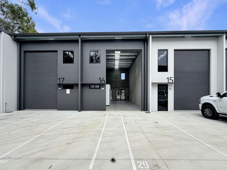 Click to view all images 16/11-17 Bremner Road Rothwell QLD 4022 - Image 2