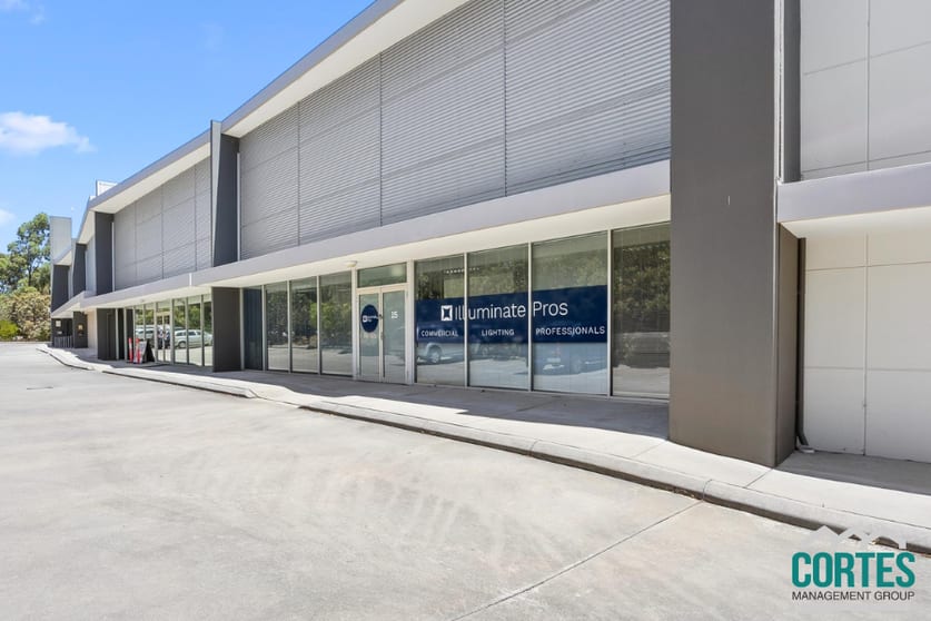 Click to view all images 15/16 Sustainable Ave Bibra Lake WA 6163 - Image 2
