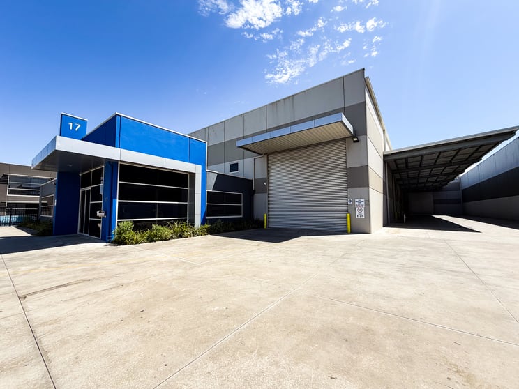 Click to view all images 17 Metcalf Street Dandenong South VIC 3175 - Image 3