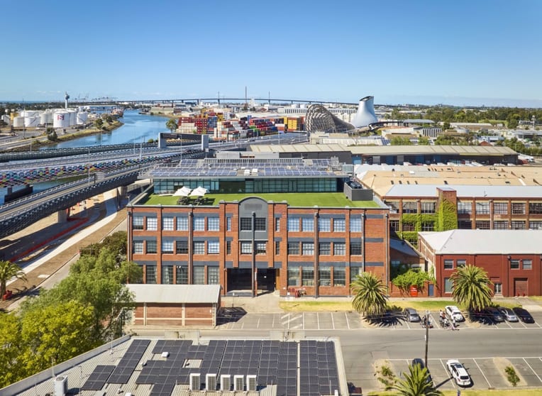 Click to view all images 90 Maribyrnong Street Footscray VIC 3011 - Image 1