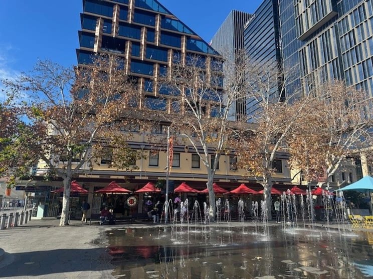 Click to view all images 186 - 190 Church St Parramatta NSW 2150 - Image 1