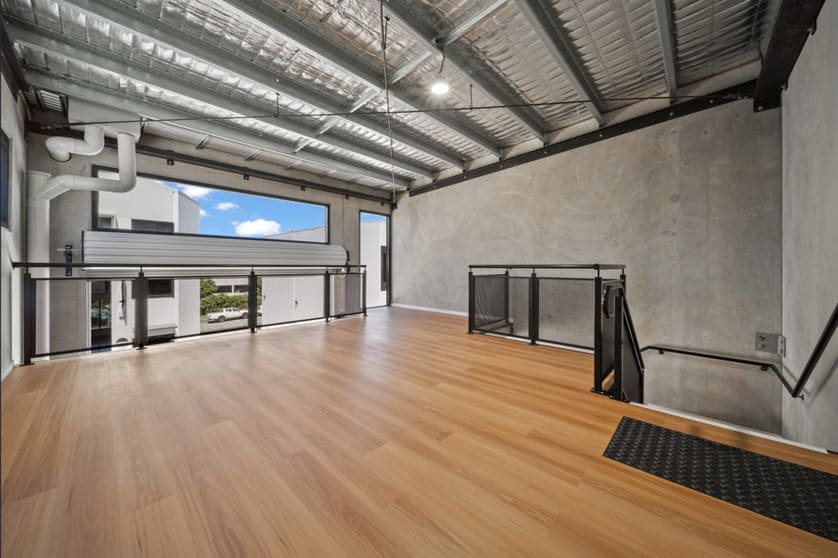 Click to view all images 30/5 Bailey Crescent Southport QLD 4215 - Image 3