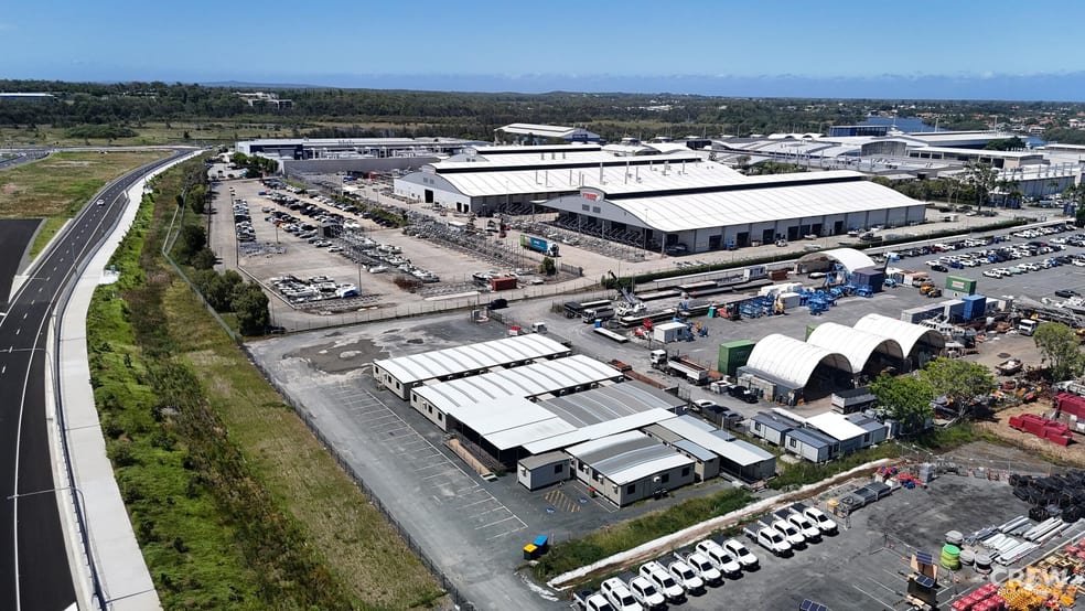 Click to view all images Yard 4 35 Waterway Drive Coomera QLD 4209 - Image 2