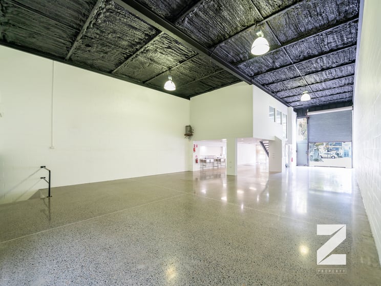Click to view all images 3/15 ANTHONY STREET West End QLD 4101 - Image 3