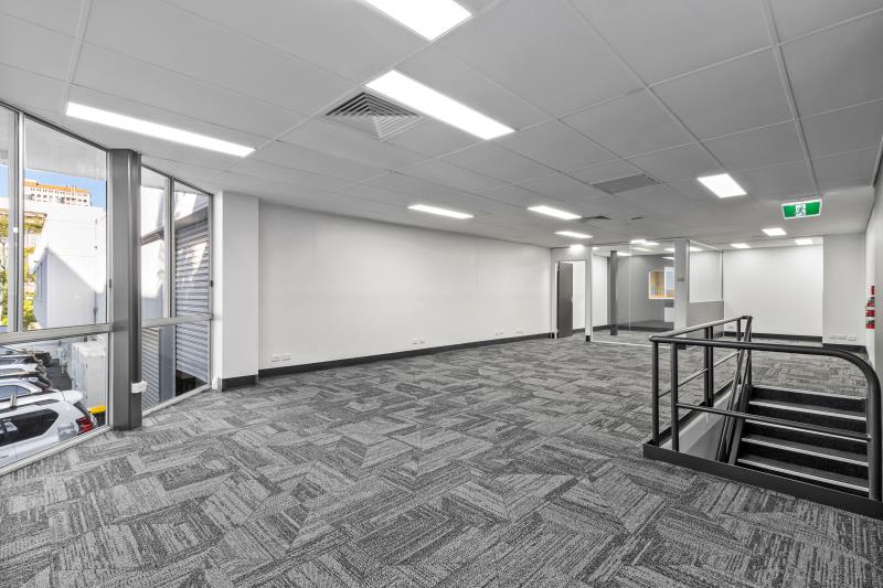 Click to view all images 5/49 Butterfield Street Herston QLD 4006 - Image 2