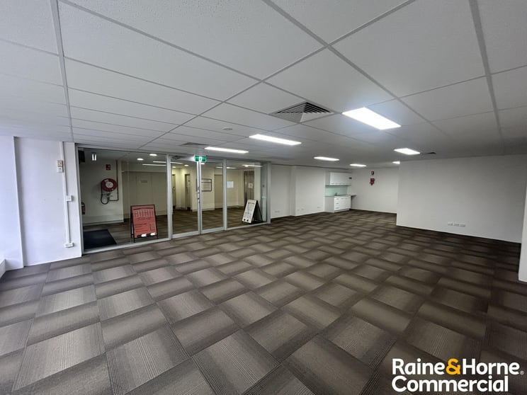 Click to view all images Suite 1/68 Oxford Road Ingleburn NSW 2565 - Image 3