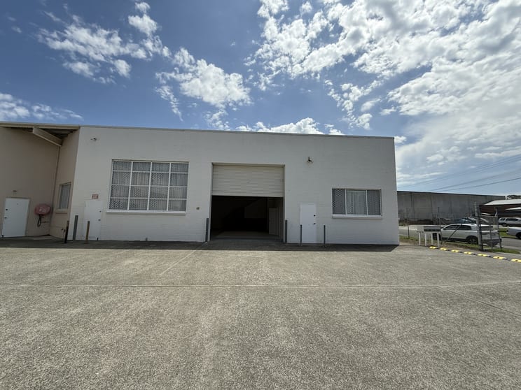 Click to view all images 1/19 Sunset Avenue Barrack Heights NSW 2528 - Image 1