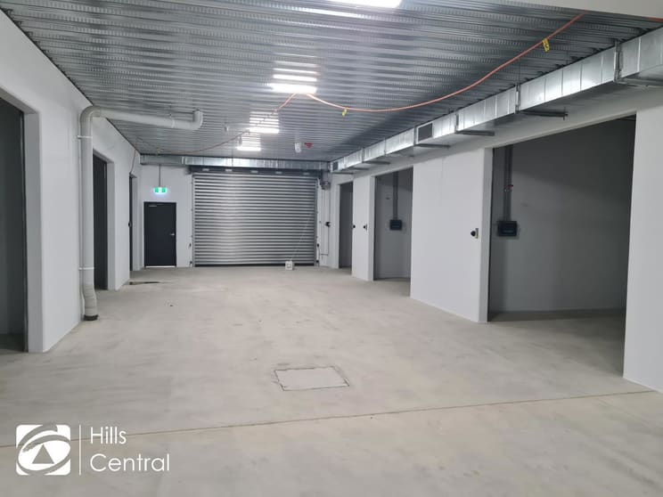 Click to view all images S12/256E New Line Road Dural NSW 2158 - Image 2