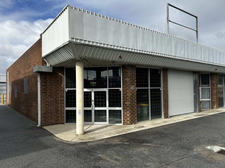 Click to view all images 2/4 Dobra Road Yangebup WA 6164 - Image 2