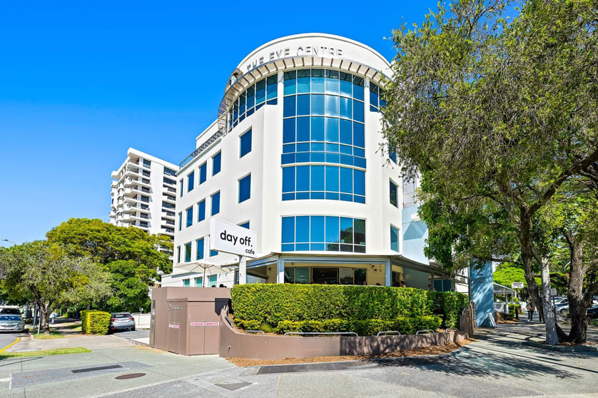 Click to view all images 18 Marine Parade Southport QLD 4215 - Image 1