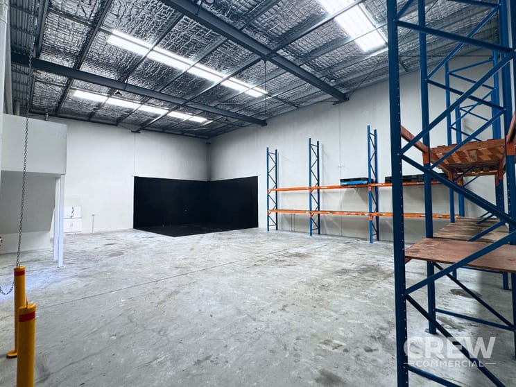 6/5 Inventory Court Arundel QLD 4214 - Image 2