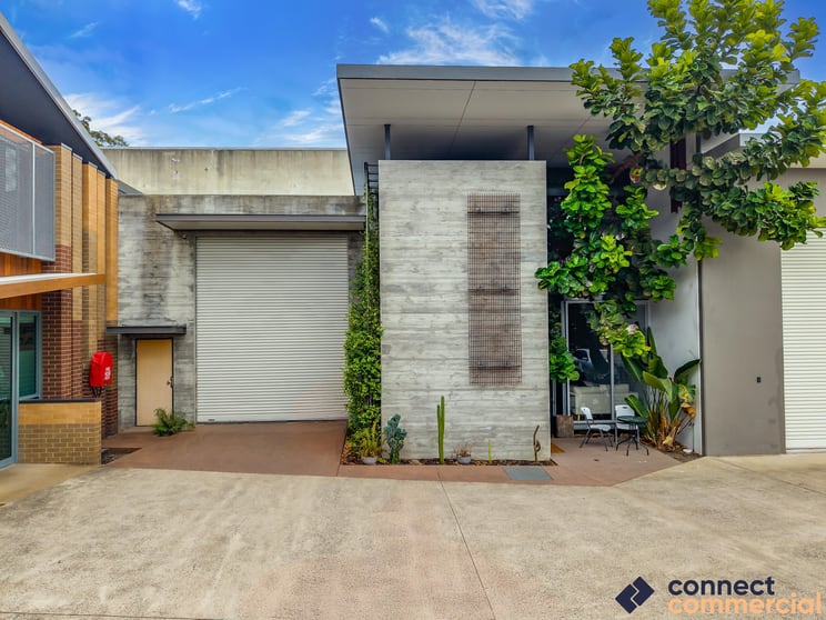 4/98 Spencer Road Carrara QLD 4211 - Image 2
