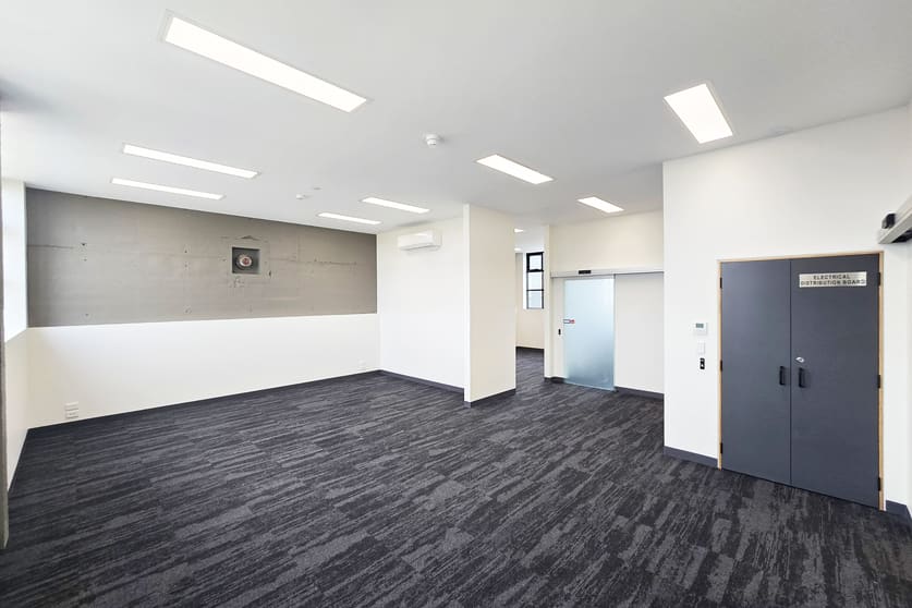 Click to view all images Levels 1 & 2/3 Kiln Court St Leonards TAS 7250 - Image 3