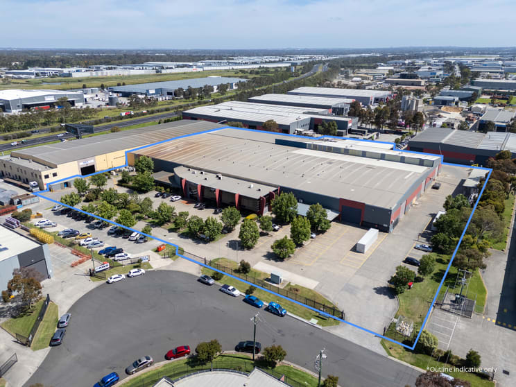 Click to view all images Part 25-31 Licola Crescent Dandenong South VIC 3175 - Image 3