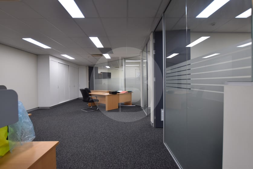 Click to view all images 117/25 SOLENT CIRCUIT Norwest NSW 2153 - Image 2