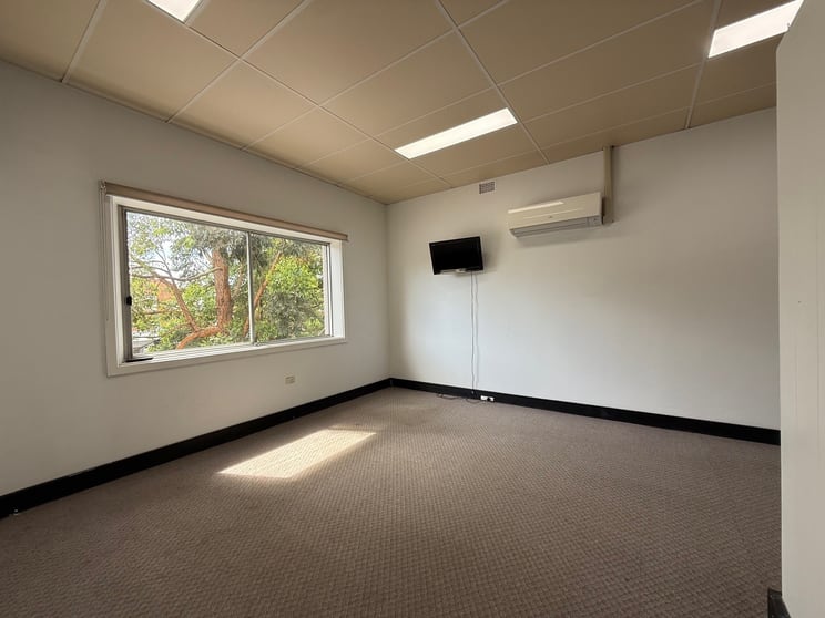 Click to view all images 7&8/11 Gymea Bay Road Gymea NSW 2227 - Image 1